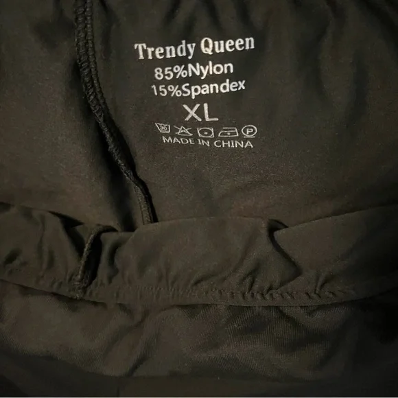 Trendy Queen Black Leggings XL - Picture 1 of 4